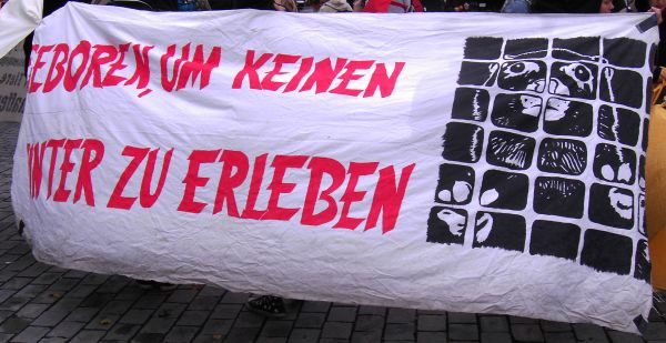 Demo am 01.10.05 in Köln gegen Pelzhandel. Foto: Schwarze Katze